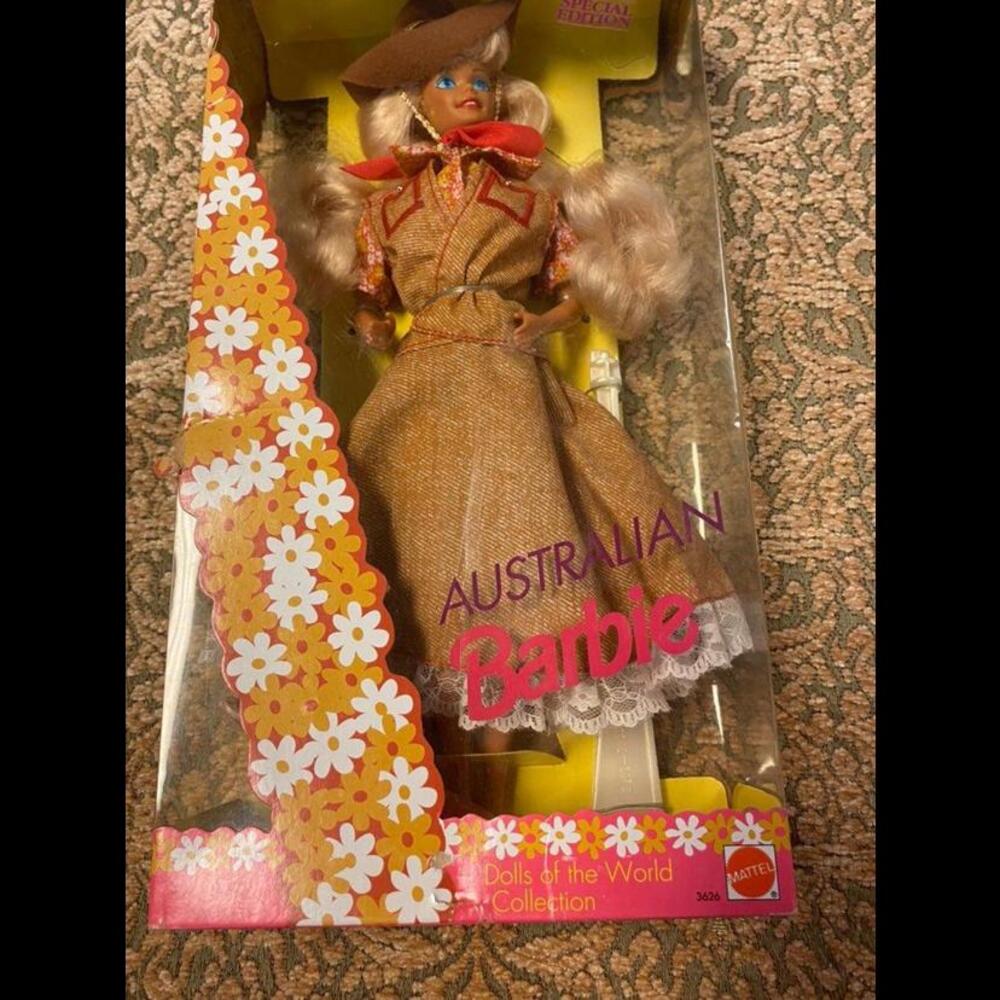 Australian‎ Barbie - Picture 3 of 9